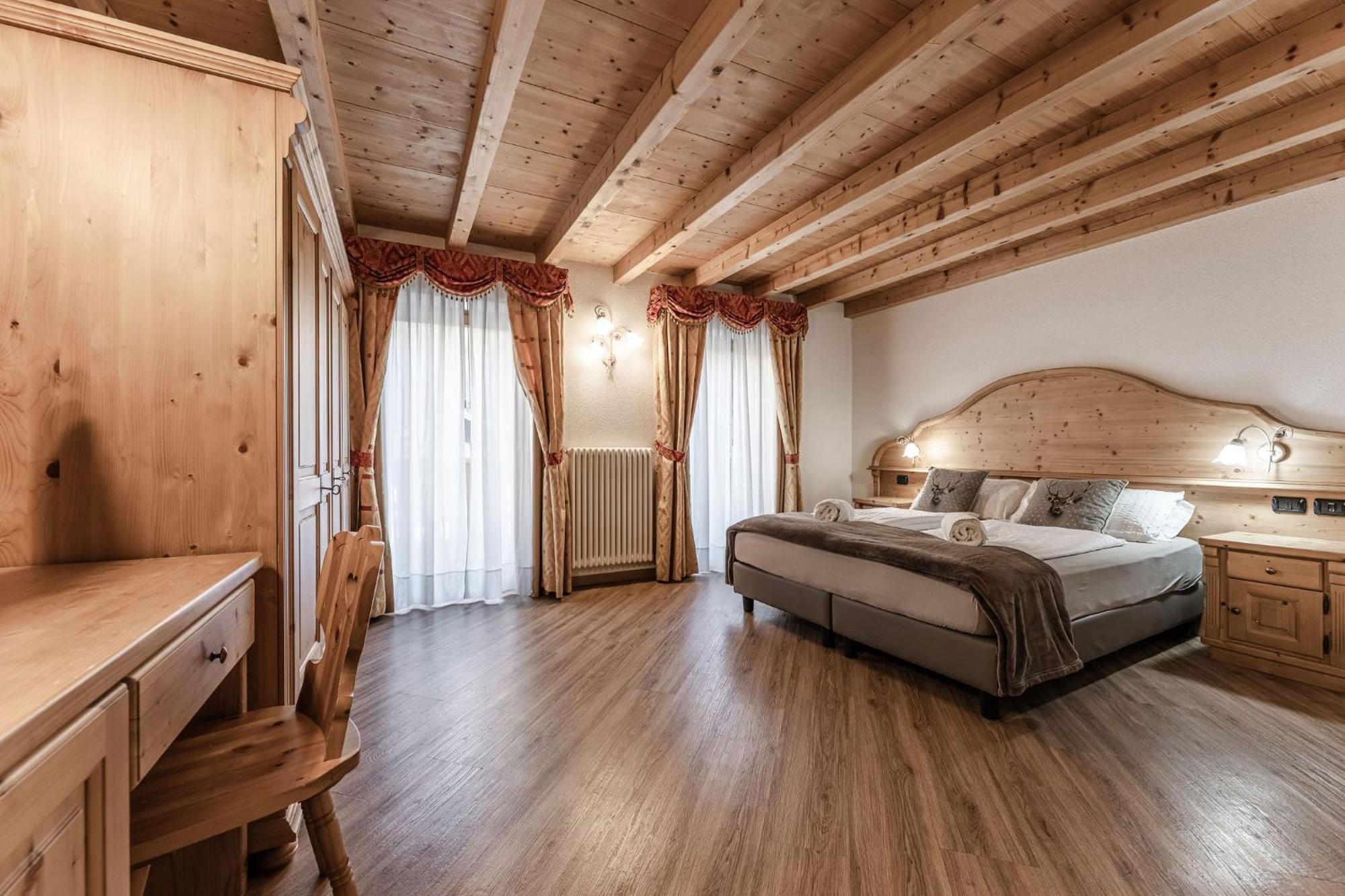 Hotel Sasso Rosso Commezzadura Zewnętrze zdjęcie