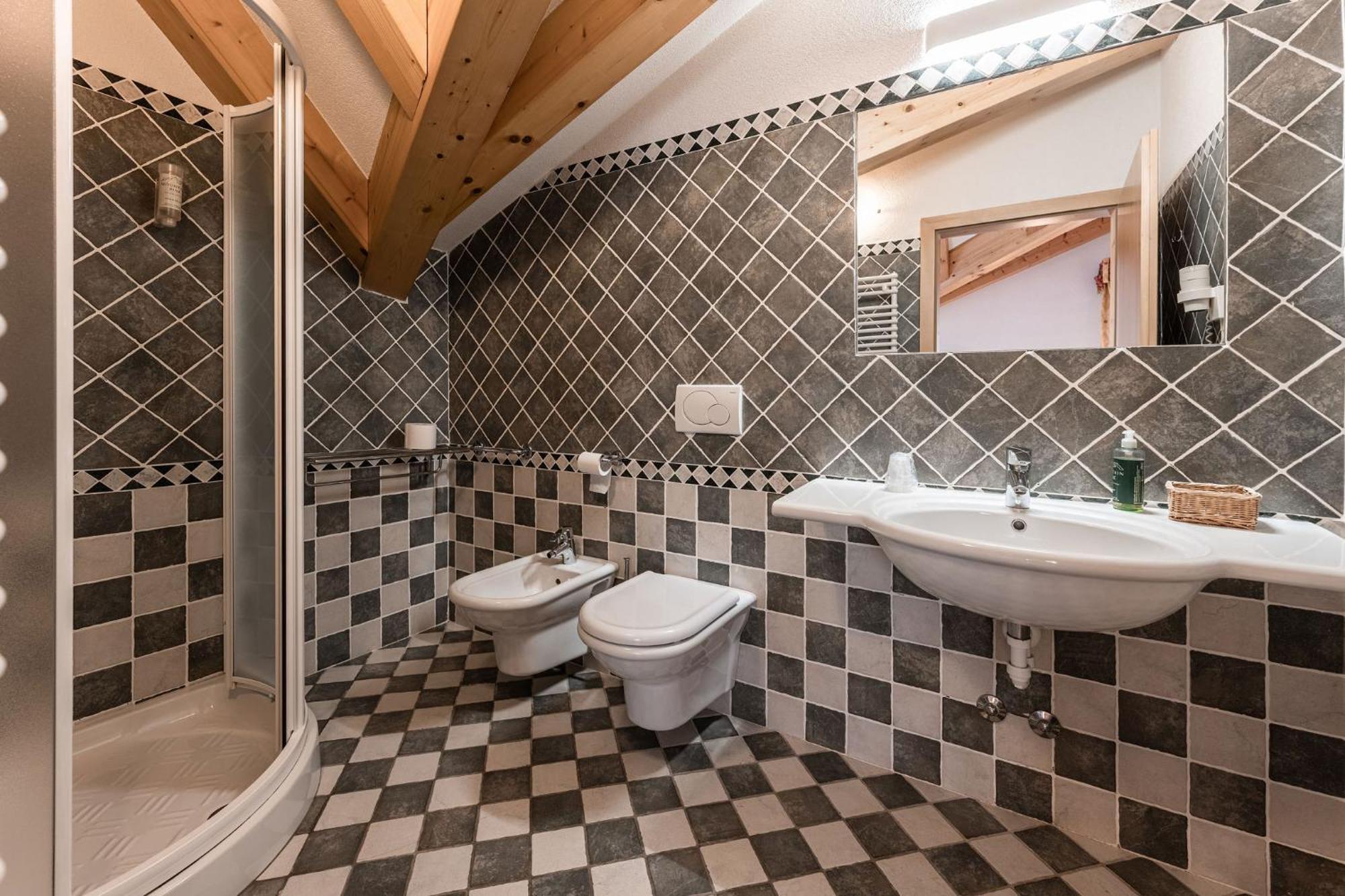 Hotel Sasso Rosso Commezzadura Zewnętrze zdjęcie