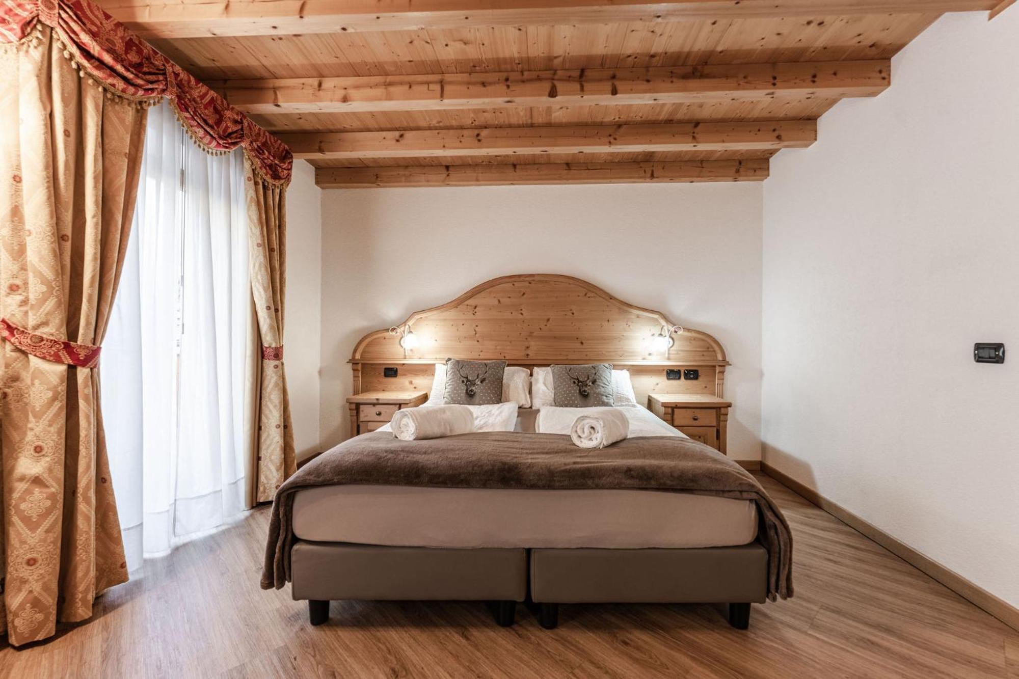 Hotel Sasso Rosso Commezzadura Zewnętrze zdjęcie