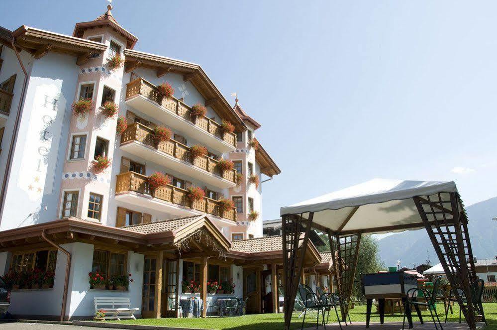 Hotel Sasso Rosso Commezzadura Zewnętrze zdjęcie
